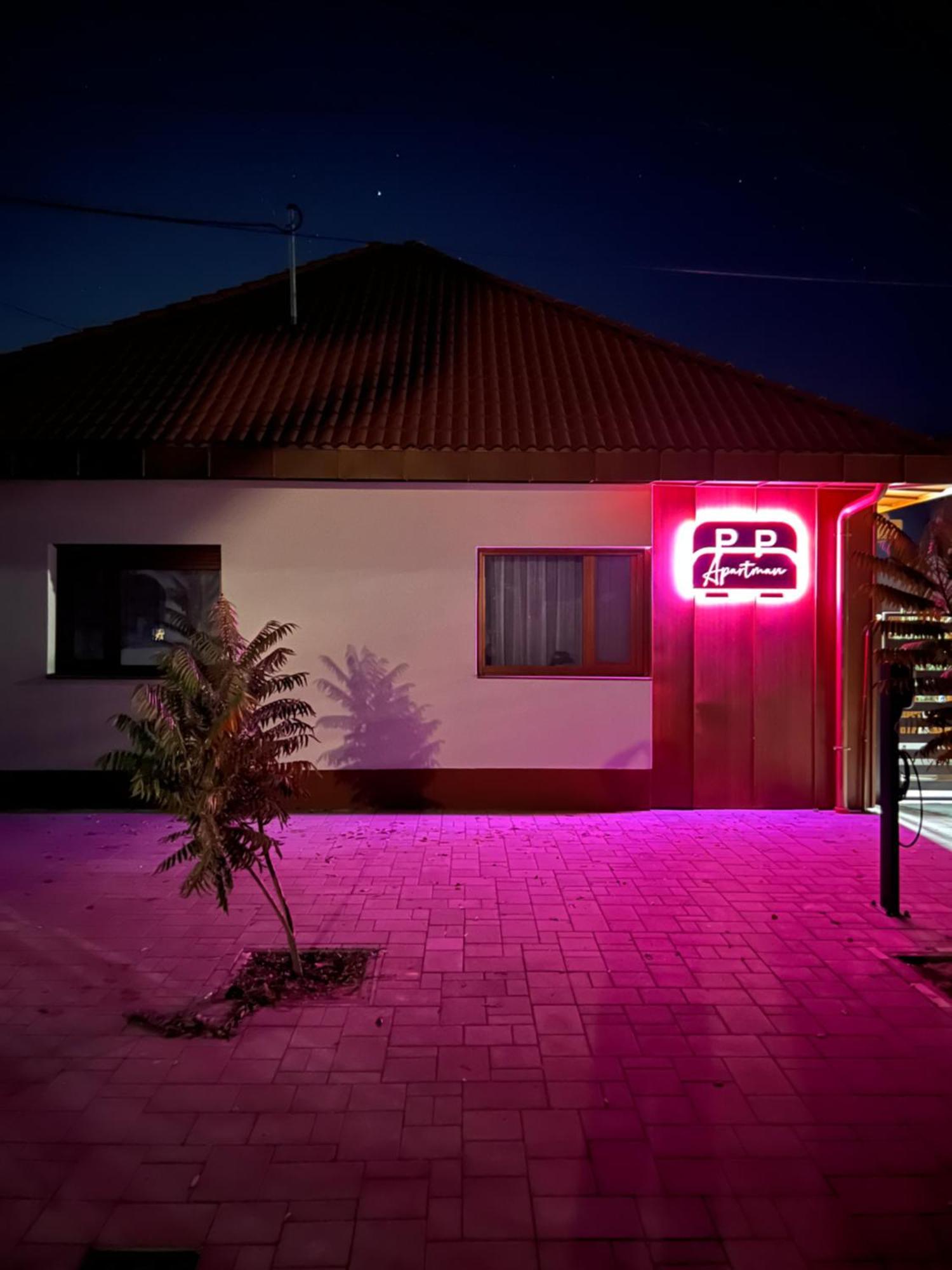 Apartmán Pp *
